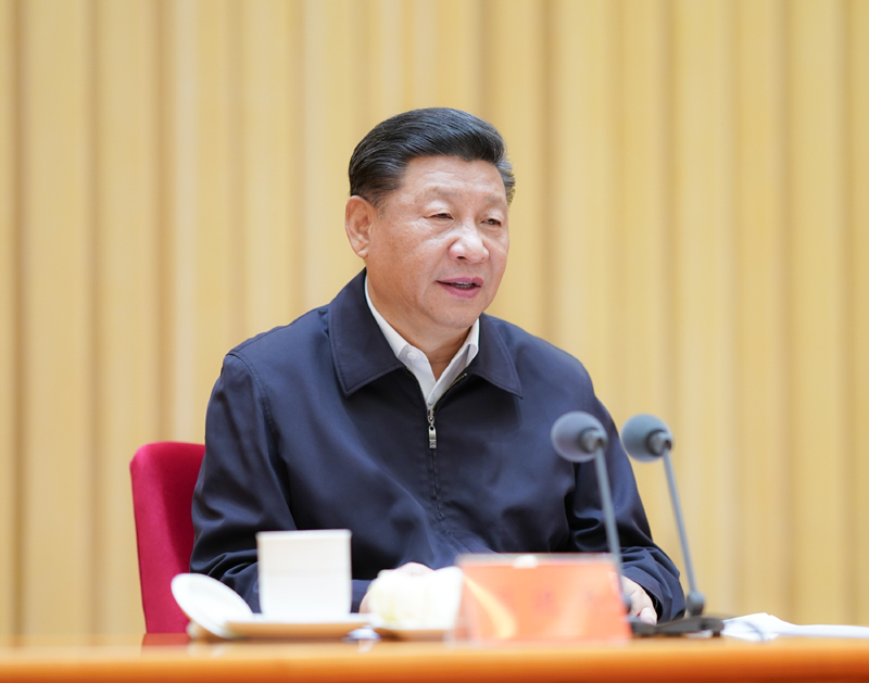　　7月9日，中央和國(guó)家機(jī)關(guān)黨的建設(shè)工作會(huì)議在北京召開(kāi)。中共中央總書記、國(guó)家主席、中央軍委主席習(xí)近平出席會(huì)議并發(fā)表重要講話。 新華社記者 鞠鵬 攝